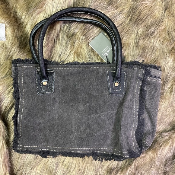 NWT Silver Surfer Genuine leather, hair and canvas bag - Picture 2 of 3